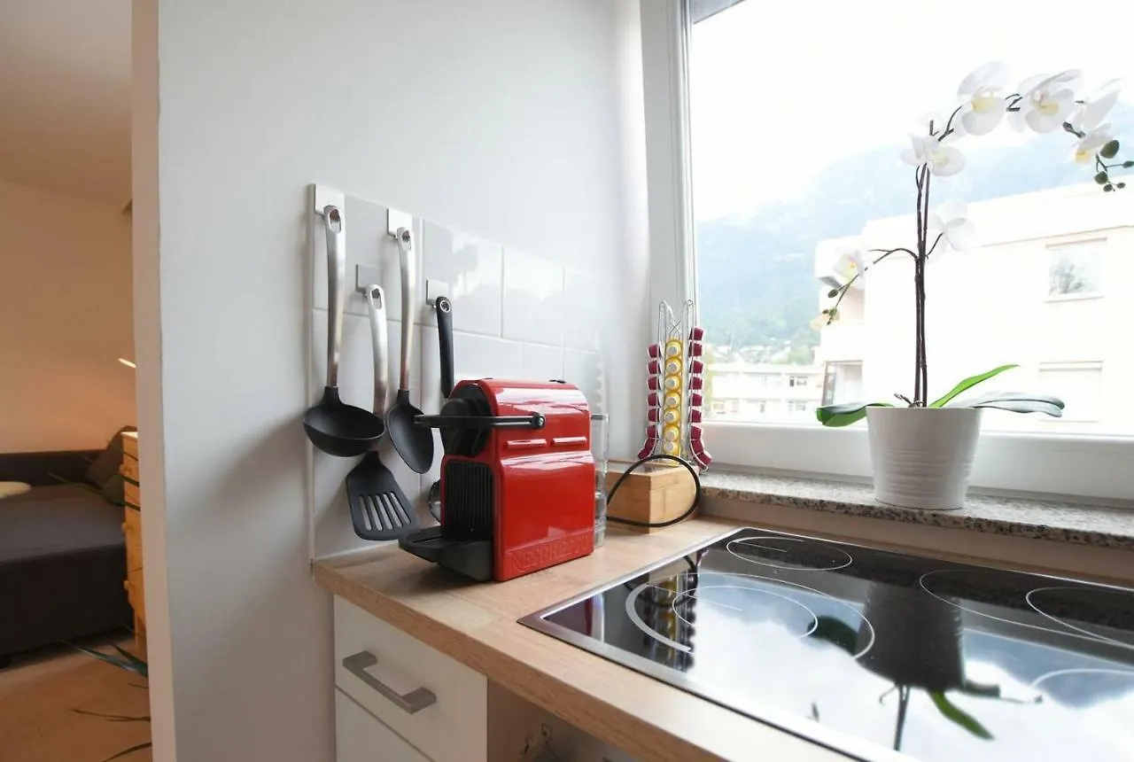Geraumige, Moderne 1-Zimmer Wohnung Innsbruck 0*,  Österrike